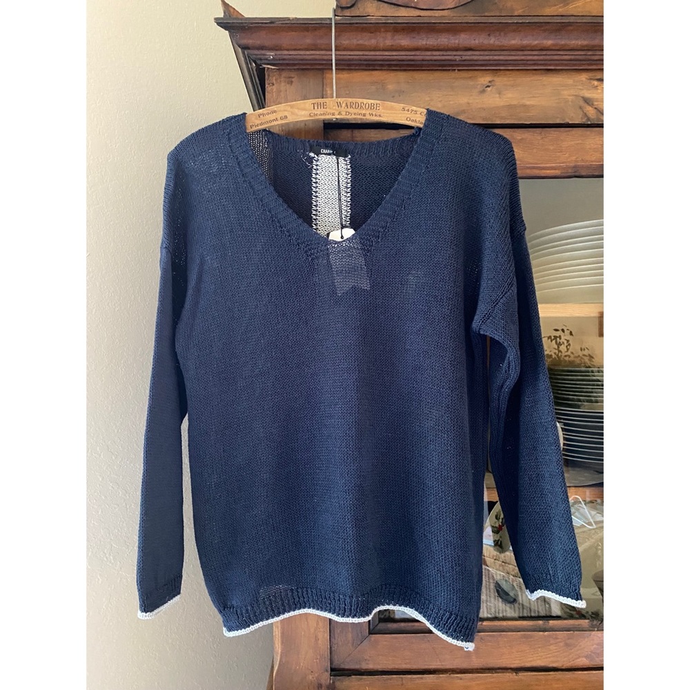 Charget Made In Italy Navy Blue and Silver V-Neck Sweater